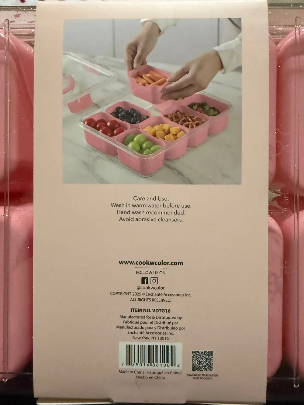 CWC Pink Perfect On-The-Go Snack Box - Picture 3 of 3